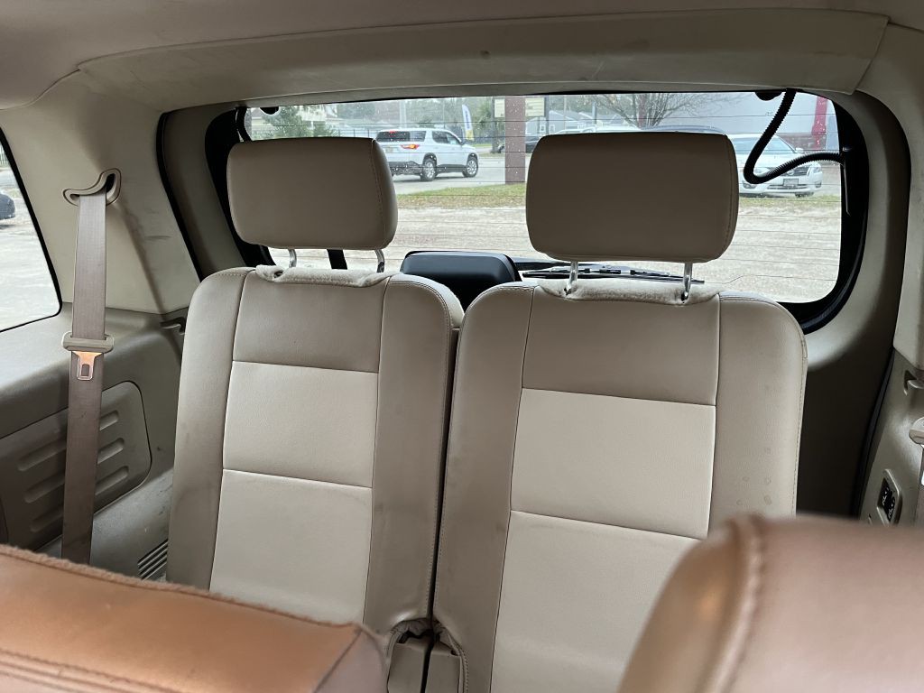 2007 Ford Explorer Image 13