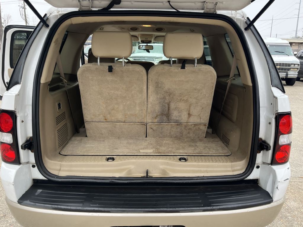 2007 Ford Explorer Image 14
