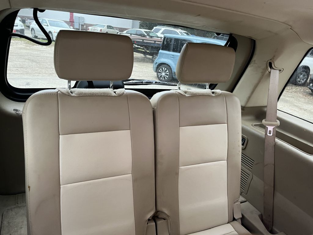 2007 Ford Explorer Image 18