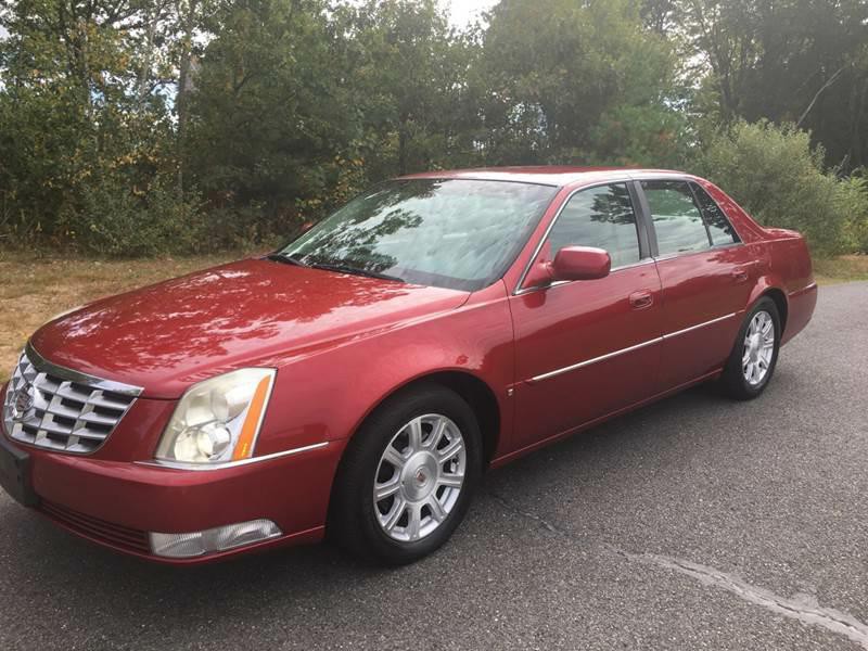 2008 Cadillac DTS Image 2