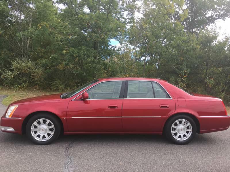 2008 Cadillac DTS Image 3