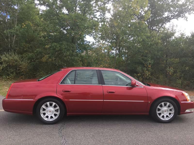 2008 Cadillac DTS Image 8