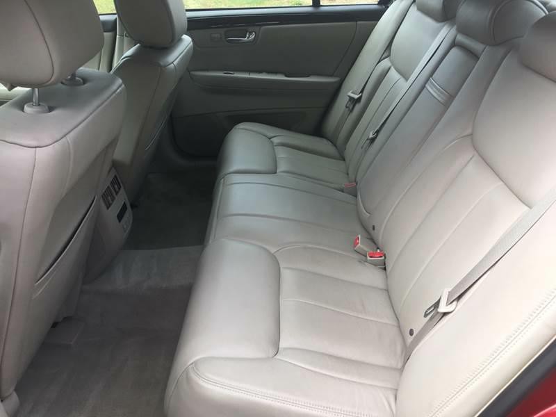 2008 Cadillac DTS Image 14