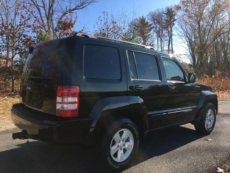 2012 Jeep Liberty Image 6