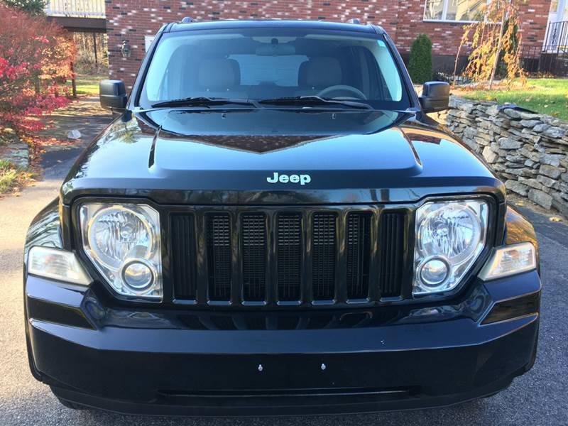 2012 Jeep Liberty Image 9