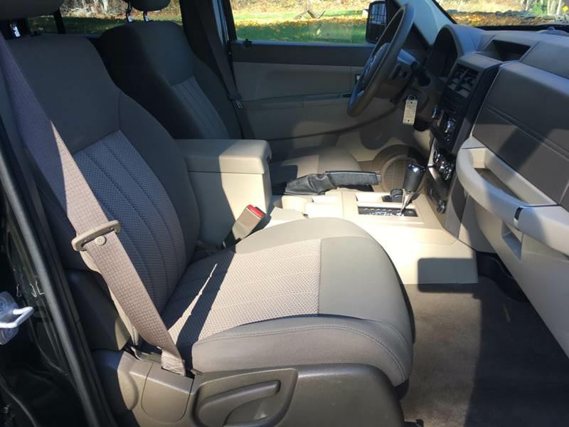 2012 Jeep Liberty Image 14