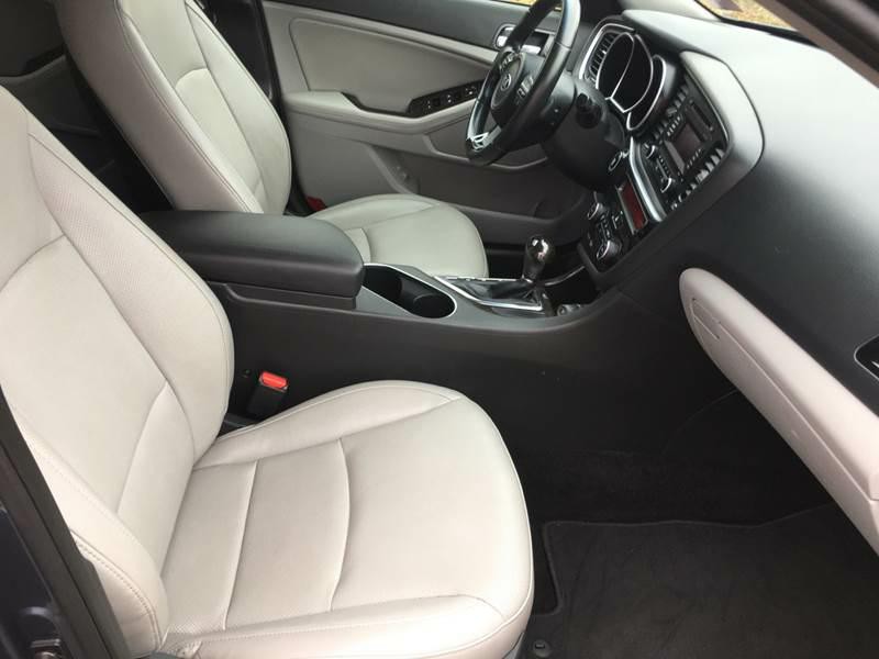 2015 Kia Optima Image 17