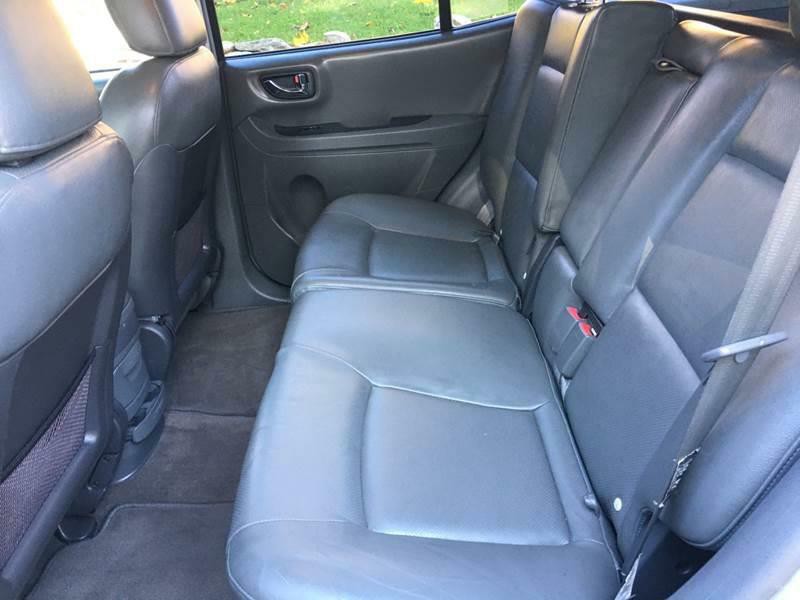 2003 Hyundai Santa Fe Image 16