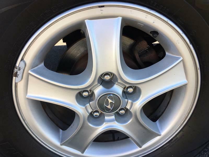 2003 Hyundai Santa Fe Image 24