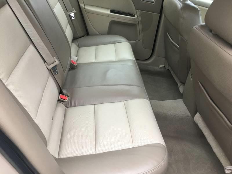 2007 Mercury Montego Image 14