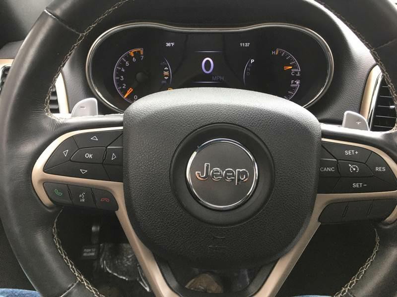 2016 Jeep Grand Cherokee Image 18