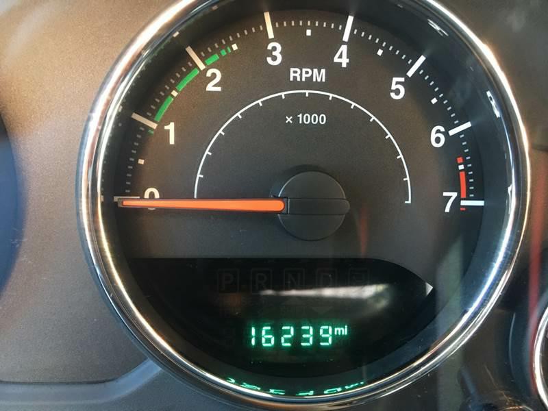 2017 Jeep Wrangler Image 13