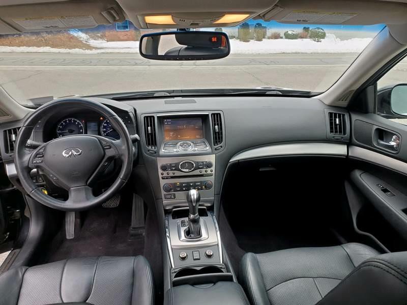 2010 INFINITI G37 Image 10
