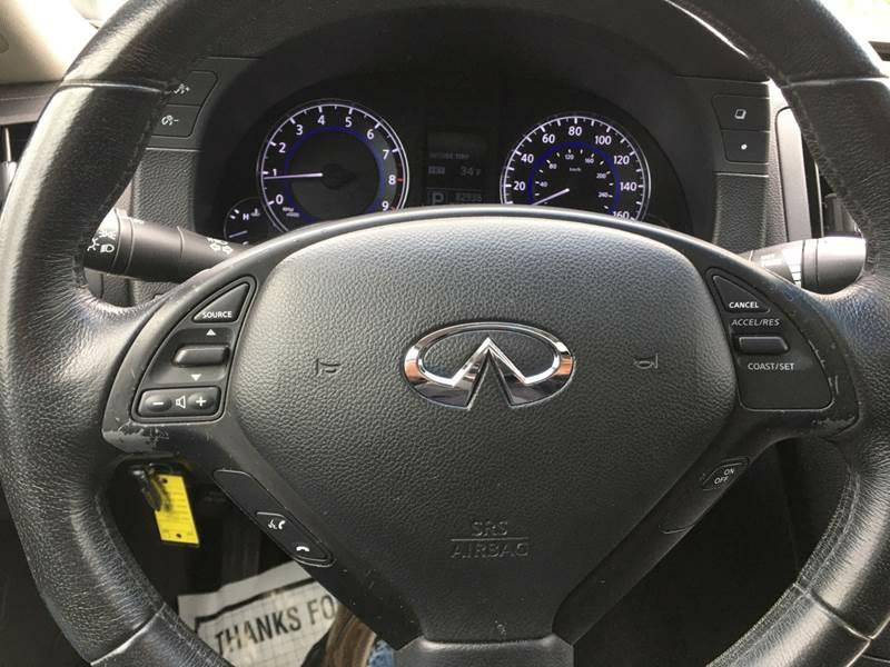 2010 INFINITI G37 Image 14