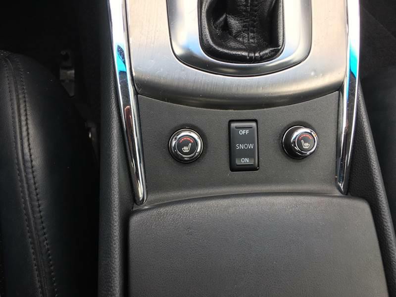 2010 INFINITI G37 Image 17