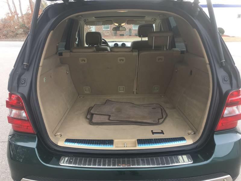 2008 Mercedes-Benz M-Class Image 10