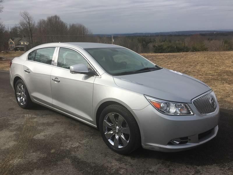 2011 Buick Lacrosse Image 10