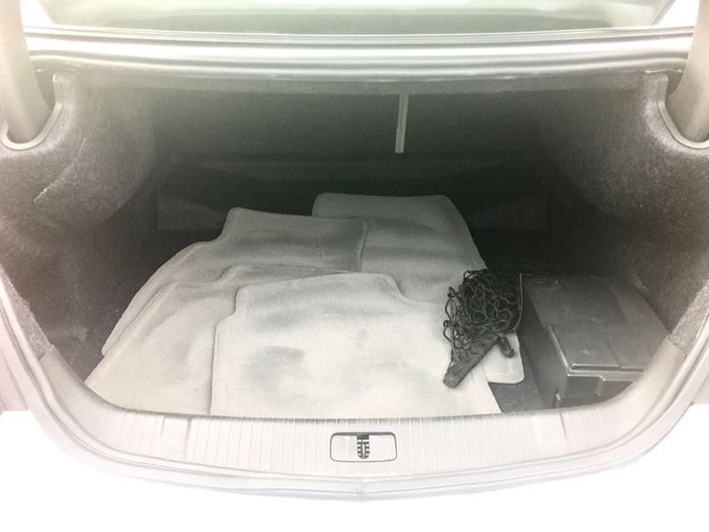 2011 Buick Lacrosse Image 18