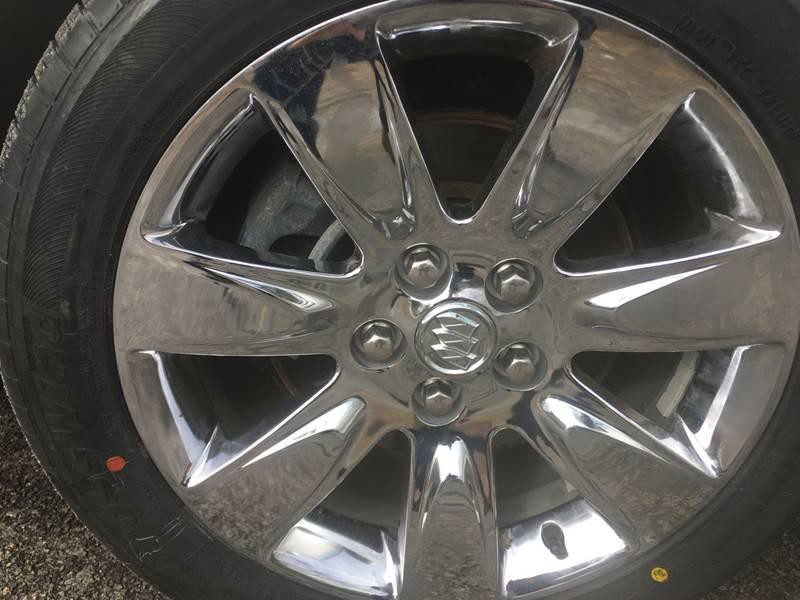 2011 Buick Lacrosse Image 26