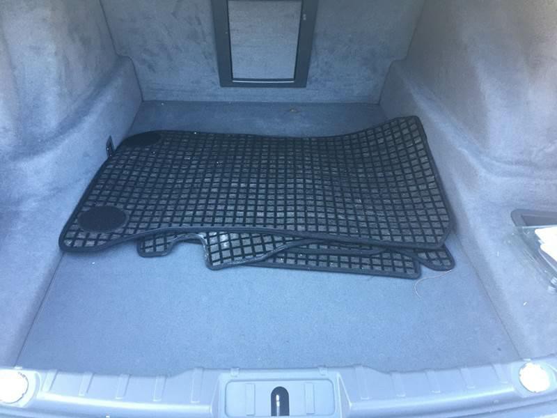 2011 BMW 7 Series Image 22