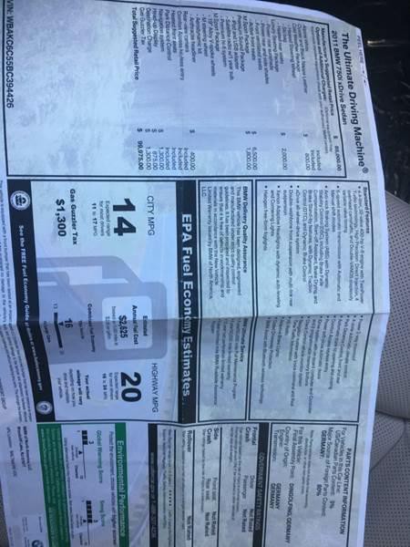 2011 BMW 7 Series Image 26