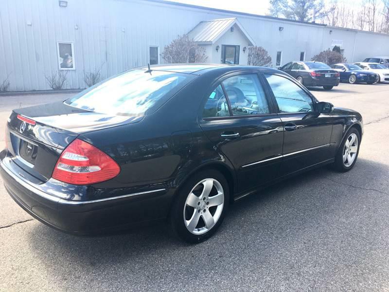 2003 Mercedes-Benz E-Class Image 7