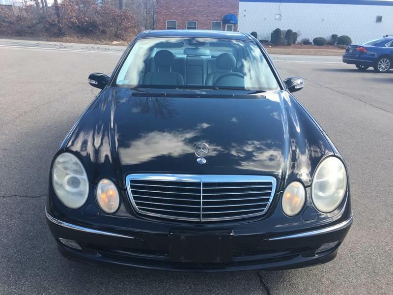 2003 Mercedes-Benz E-Class Image 10