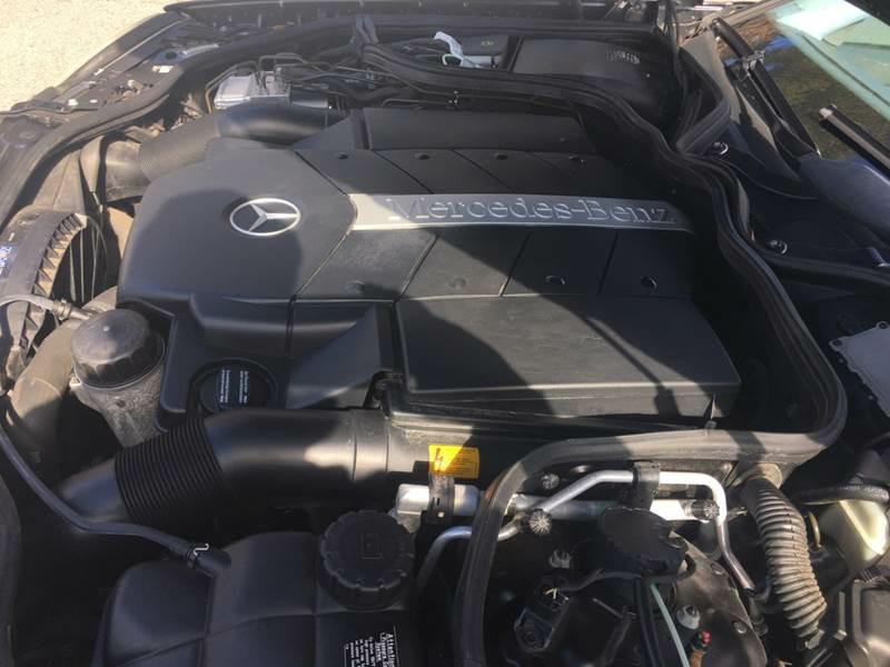 2003 Mercedes-Benz E-Class Image 23