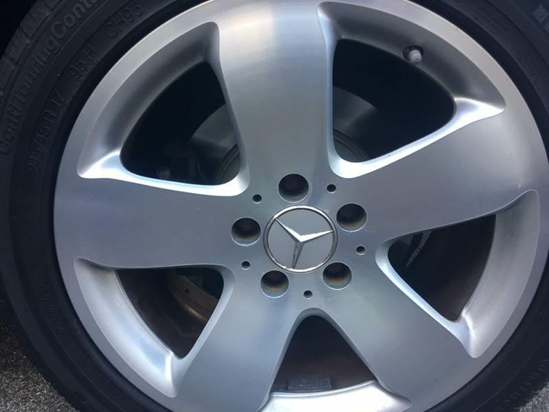 2003 Mercedes-Benz E-Class Image 25