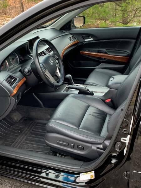 2011 Honda Accord Image 10