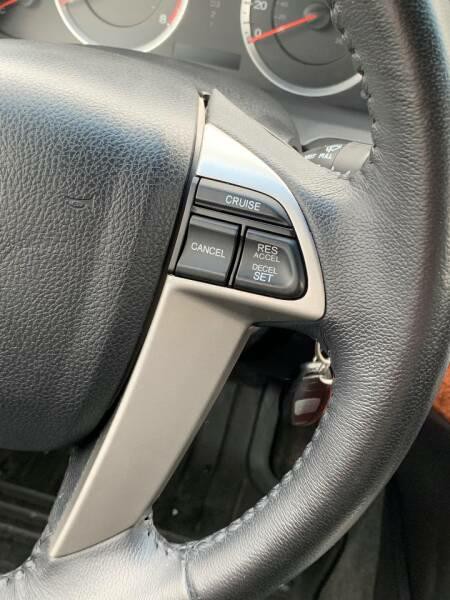 2011 Honda Accord Image 14