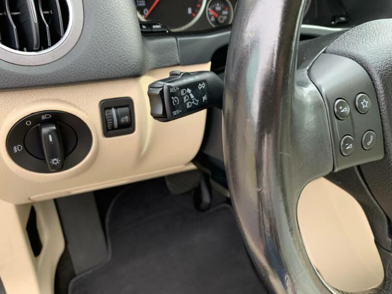 2009 Volkswagen Tiguan Image 15