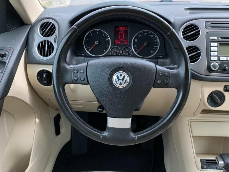 2009 Volkswagen Tiguan Image 16