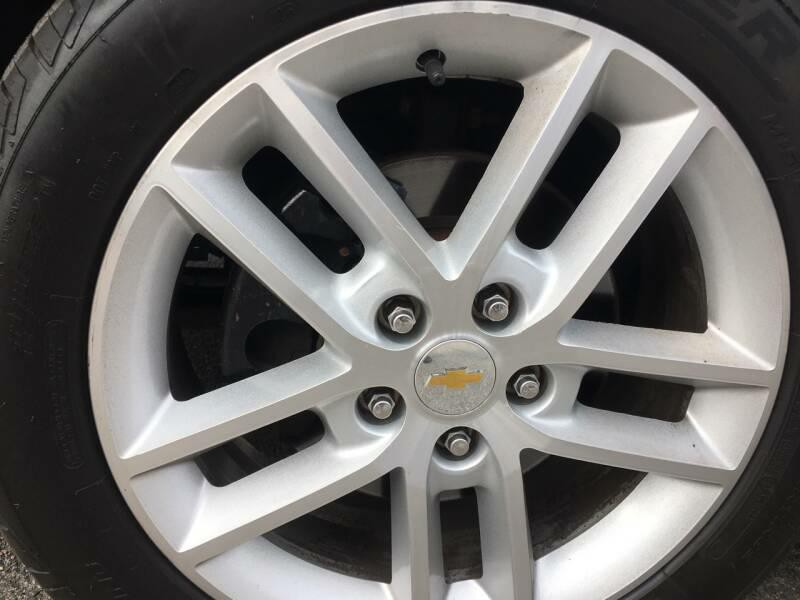 2011 Chevrolet Impala Image 22