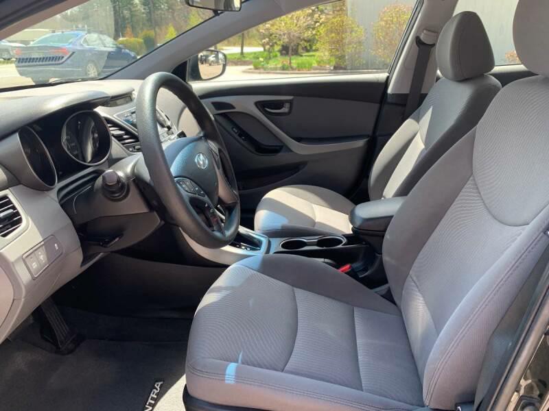 2014 Hyundai Elantra Image 10