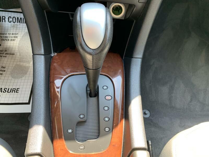 2007 Saab 9-3 Image 17