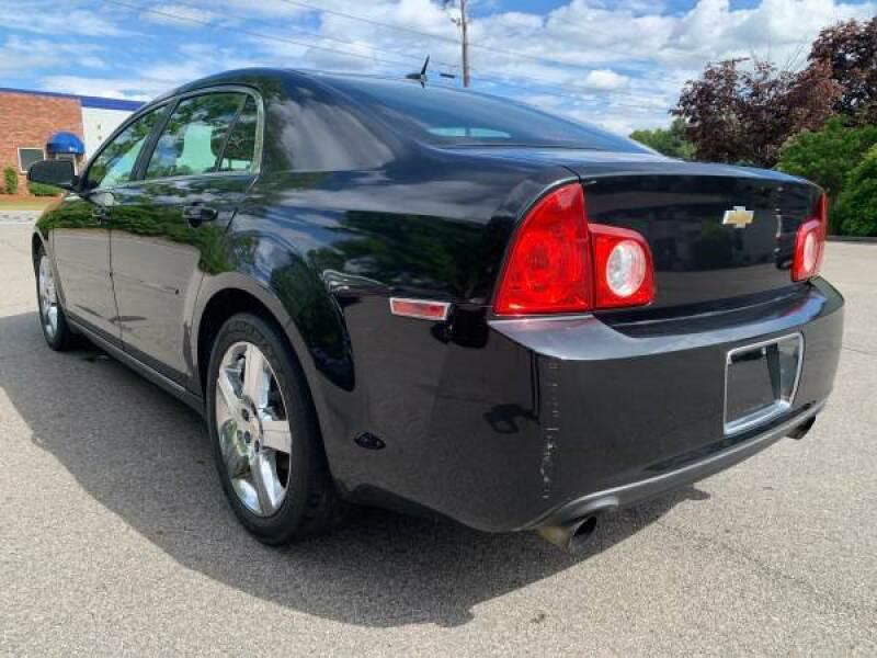 2009 Chevrolet Malibu Image 3