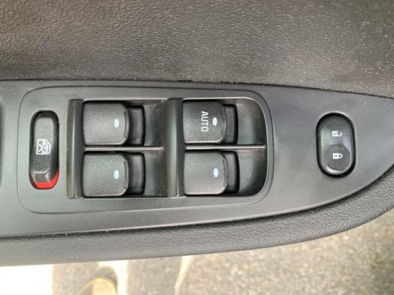 2009 Chevrolet Malibu Image 10