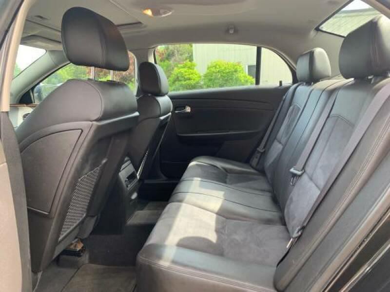 2009 Chevrolet Malibu Image 12