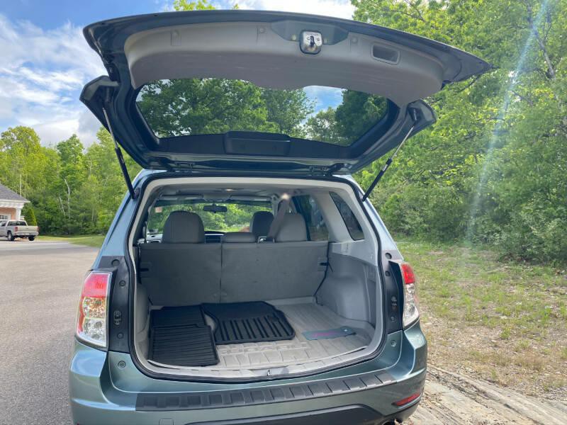 2011 Subaru Forester Image 7