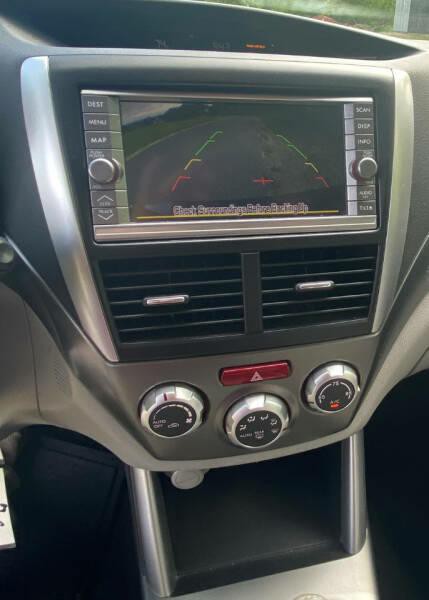 2011 Subaru Forester Image 19