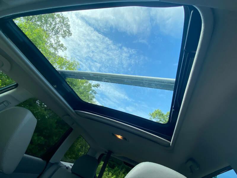 2011 Subaru Forester Image 21