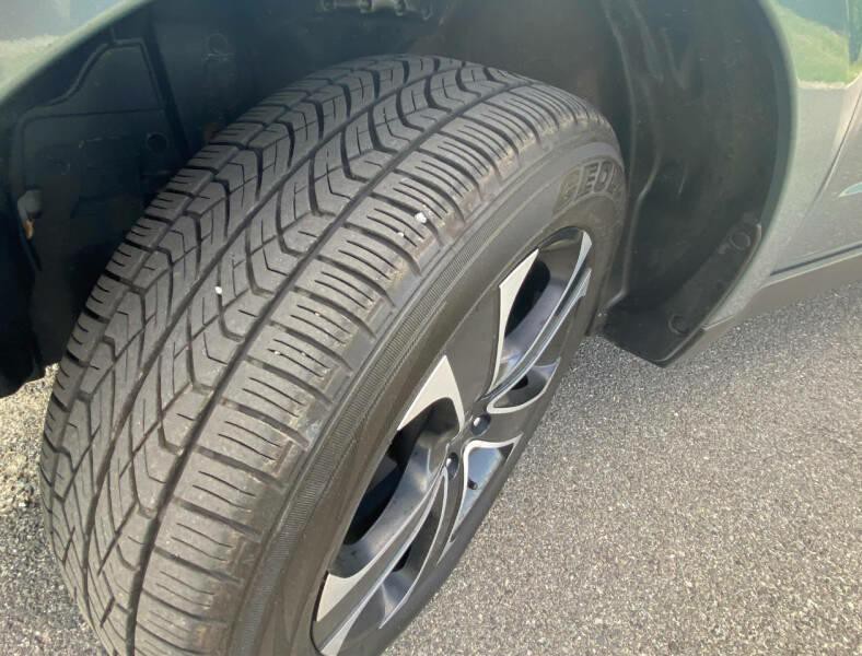 2011 Subaru Forester Image 23