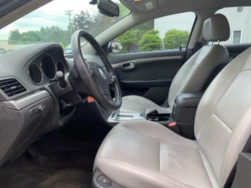 2008 Saturn Aura Image 11