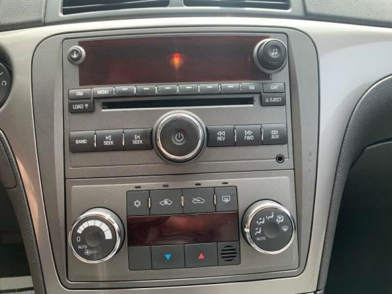 2008 Saturn Aura Image 18