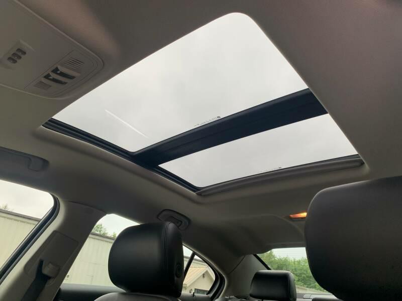 2010 Buick Lacrosse Image 15