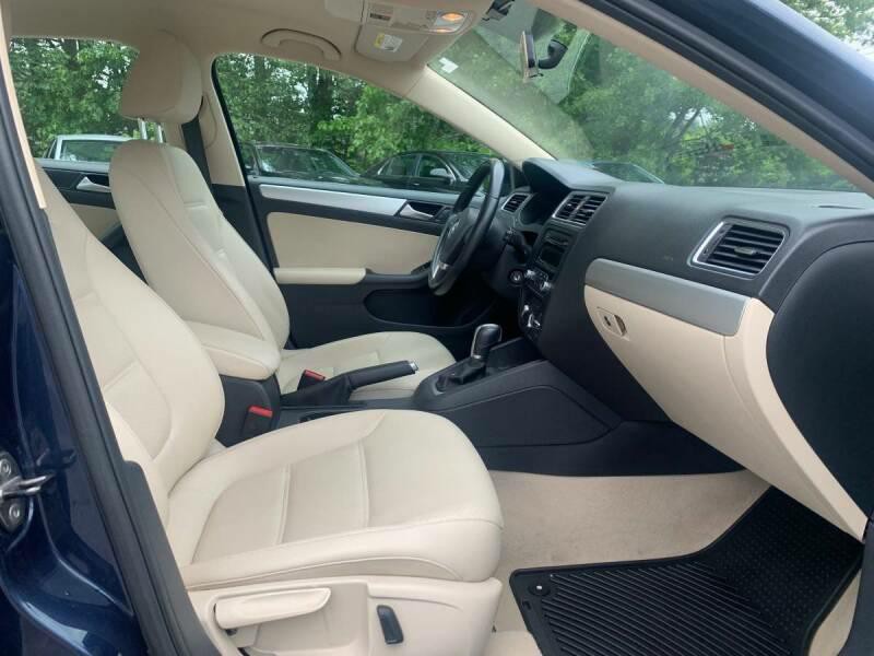 2014 Volkswagen Jetta Image 14