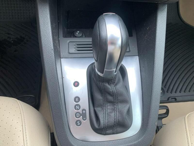 2014 Volkswagen Jetta Image 20