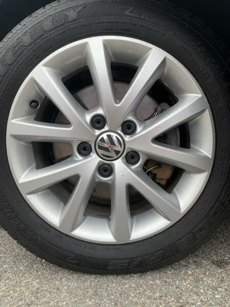 2014 Volkswagen Jetta Image 21