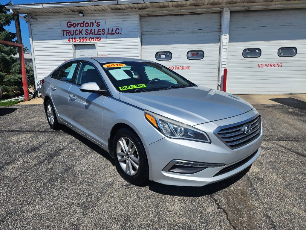 2015 Hyundai Sonata Image 4